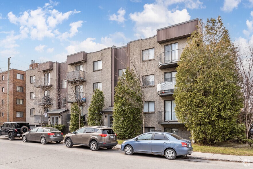 11730-11740 Rue Saint-Évariste, Montréal, QC à vendre - Photo de l’immeuble – Image 2 sur 4