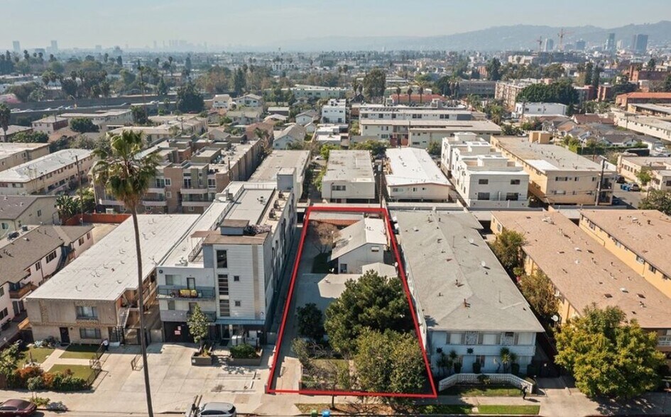 955 S Normandie Ave, Los Angeles, CA à vendre - Photo de l’immeuble – Image 1 sur 2