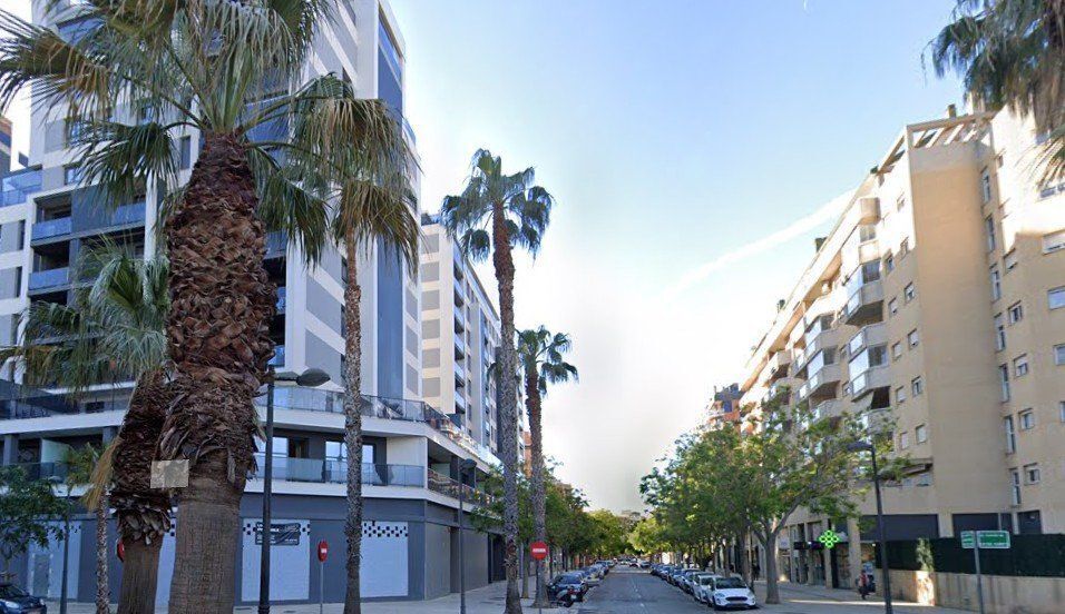 Local commercial dans València, Valencia à louer Photo de l’immeuble– Image 1 sur 18