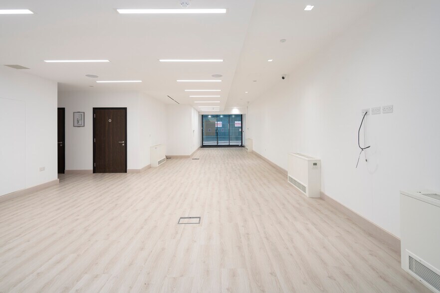 19 Great Winchester St, Londres à louer - Photo de l’immeuble – Image 3 sur 6