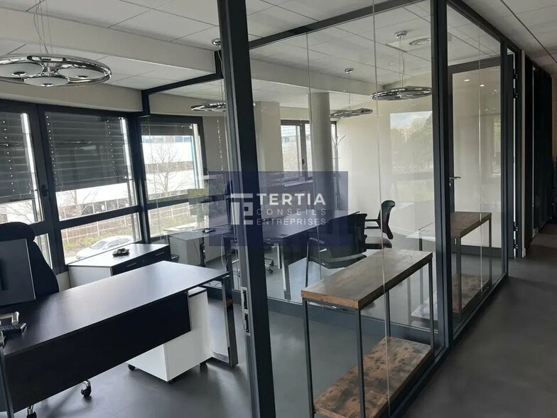 Bureau dans Montpellier à louer - Photo de l’immeuble – Image 2 sur 7