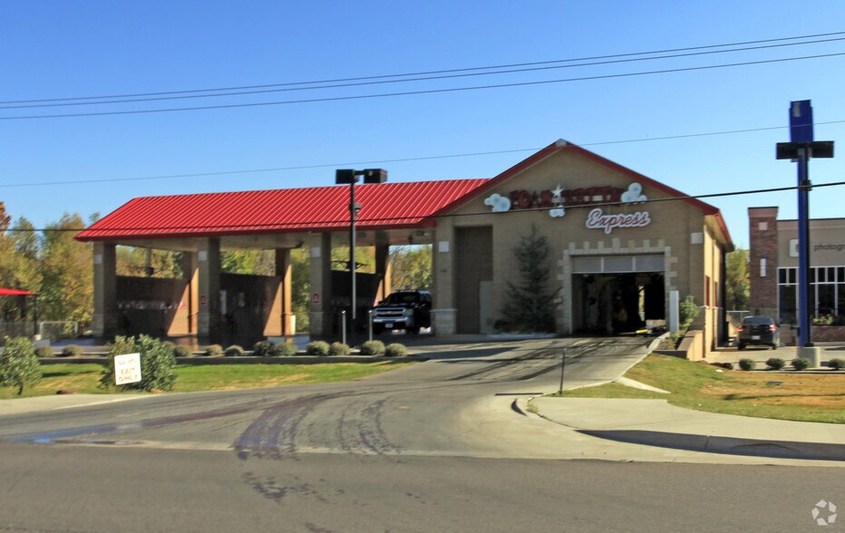 2370 S Douglas Blvd, Oklahoma City, OK à vendre - Photo principale – Image 1 sur 5