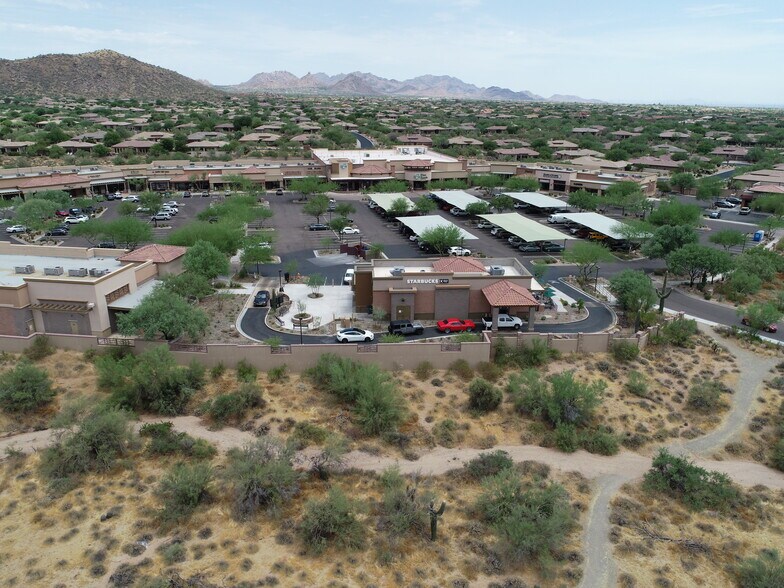 Scottsdale Rd, Scottsdale, AZ à louer - Photo de l’immeuble – Image 3 sur 3