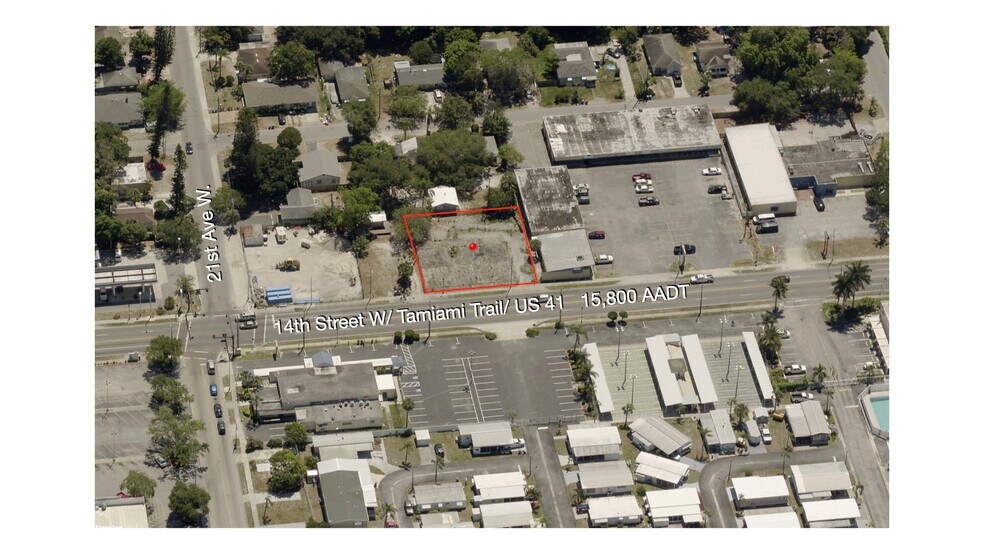 2121 14th St W, Bradenton, FL à vendre - Photo de l’immeuble – Image 1 sur 4