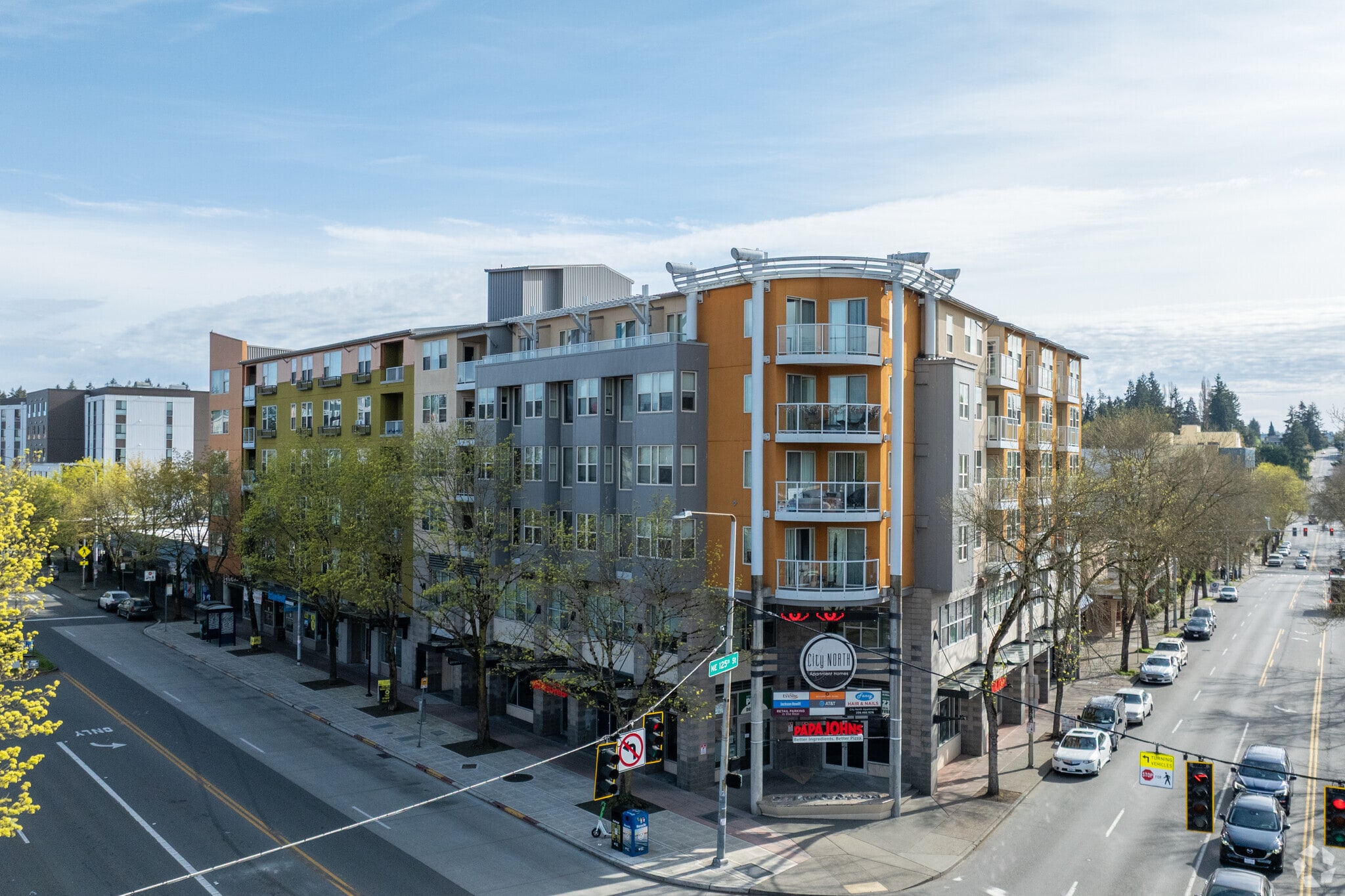12500-12520 Lake City Way NE, Seattle, WA à louer Photo principale– Image 1 sur 14