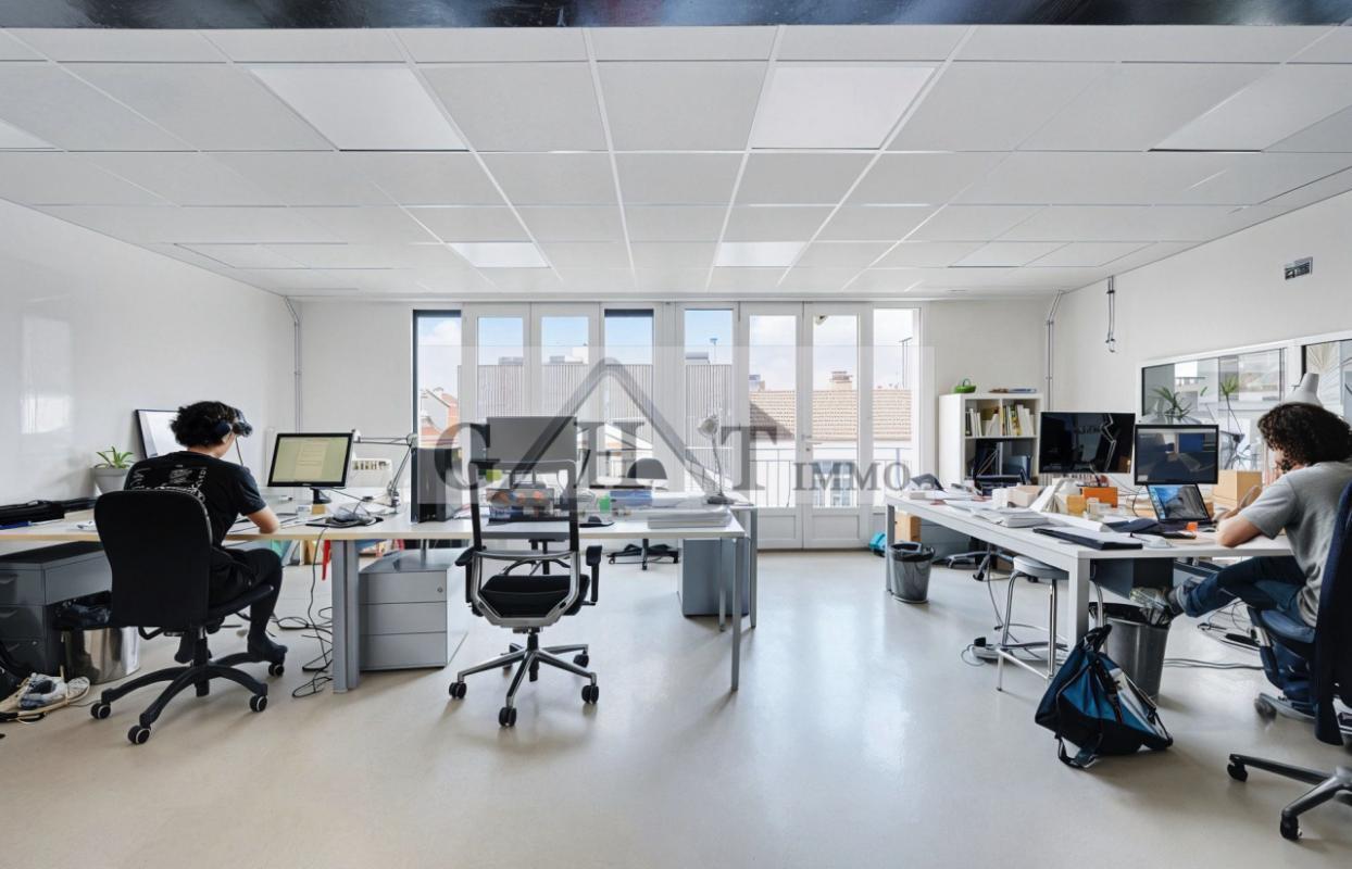 Bureau dans Montreuil à louer Photo de l’immeuble– Image 1 sur 10