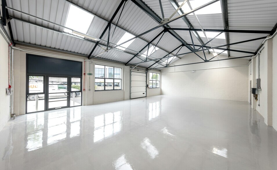 289 Aberdeen Av, Slough à louer - Photo intérieure – Image 3 sur 4