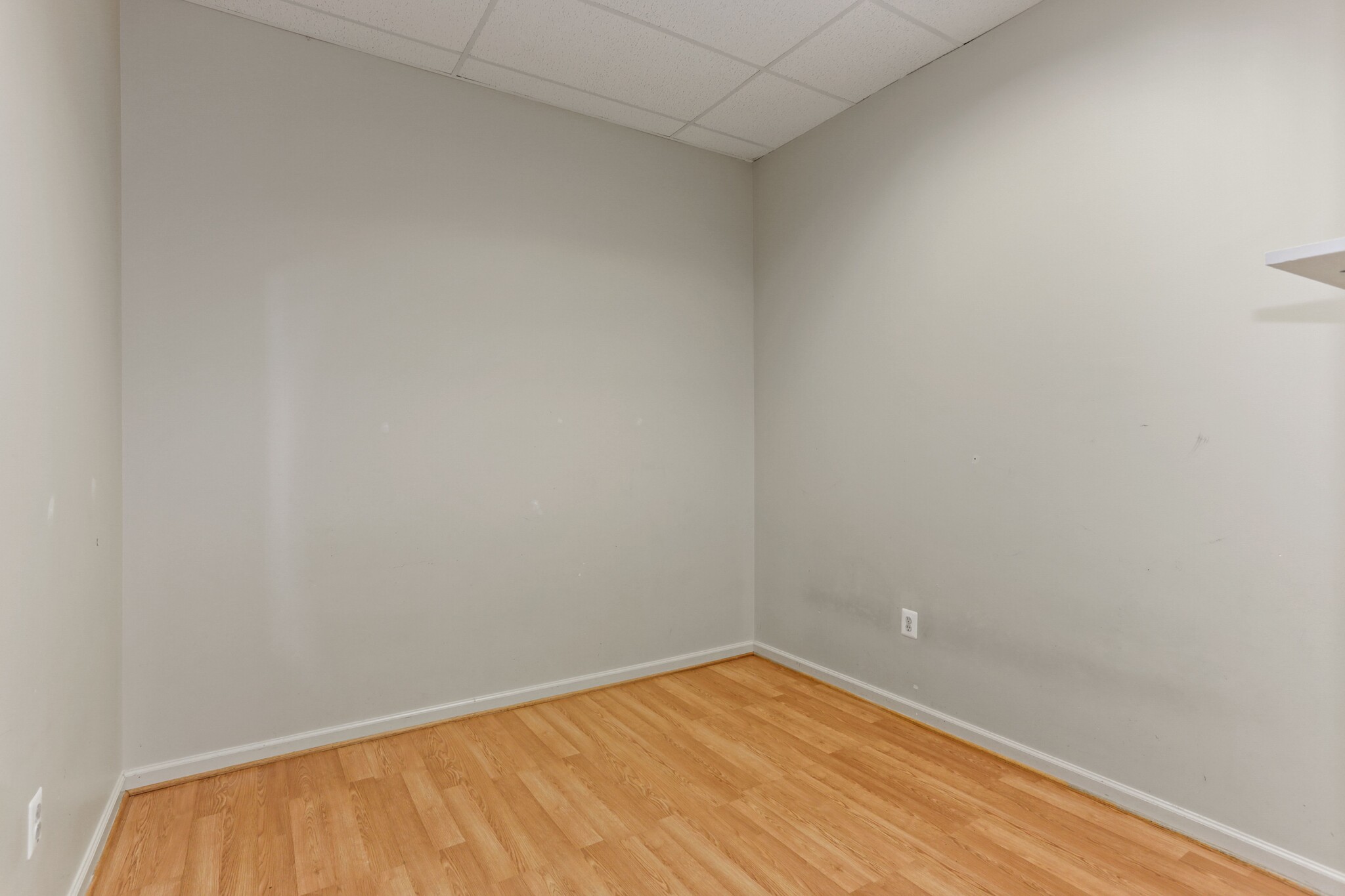 4229 Lafayette Center Dr, Chantilly, VA à louer Photo intérieure– Image 1 sur 2