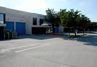 Plus de détails pour 6940-6948 NW 50th St, Miami, FL - Industriel/Logistique à louer