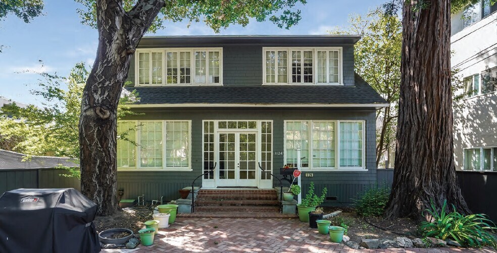 1124 Douglas Ave, Burlingame, CA à vendre - Photo de l’immeuble – Image 3 sur 21