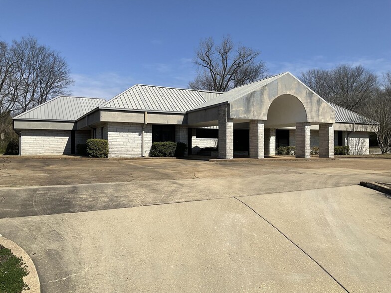 1464 Medical Park Cir, Tupelo, MS à vendre - Photo de l’immeuble – Image 1 sur 1