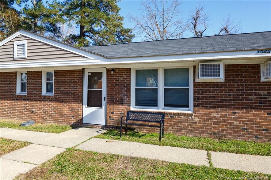 1043-1053 Rulnick St, Fayetteville, NC à vendre - Photo de l’immeuble – Image 2 sur 65