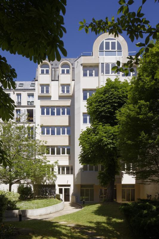 11 Rue Galvani, Paris à louer Photo de l’immeuble– Image 1 sur 31