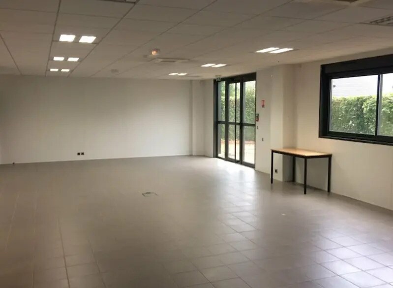 Bureau dans Beauvais à louer Photo intérieure– Image 1 sur 15