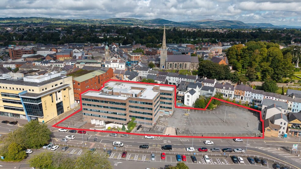 25 Linenhall St, Lisburn à vendre - Photo principale – Image 1 sur 6