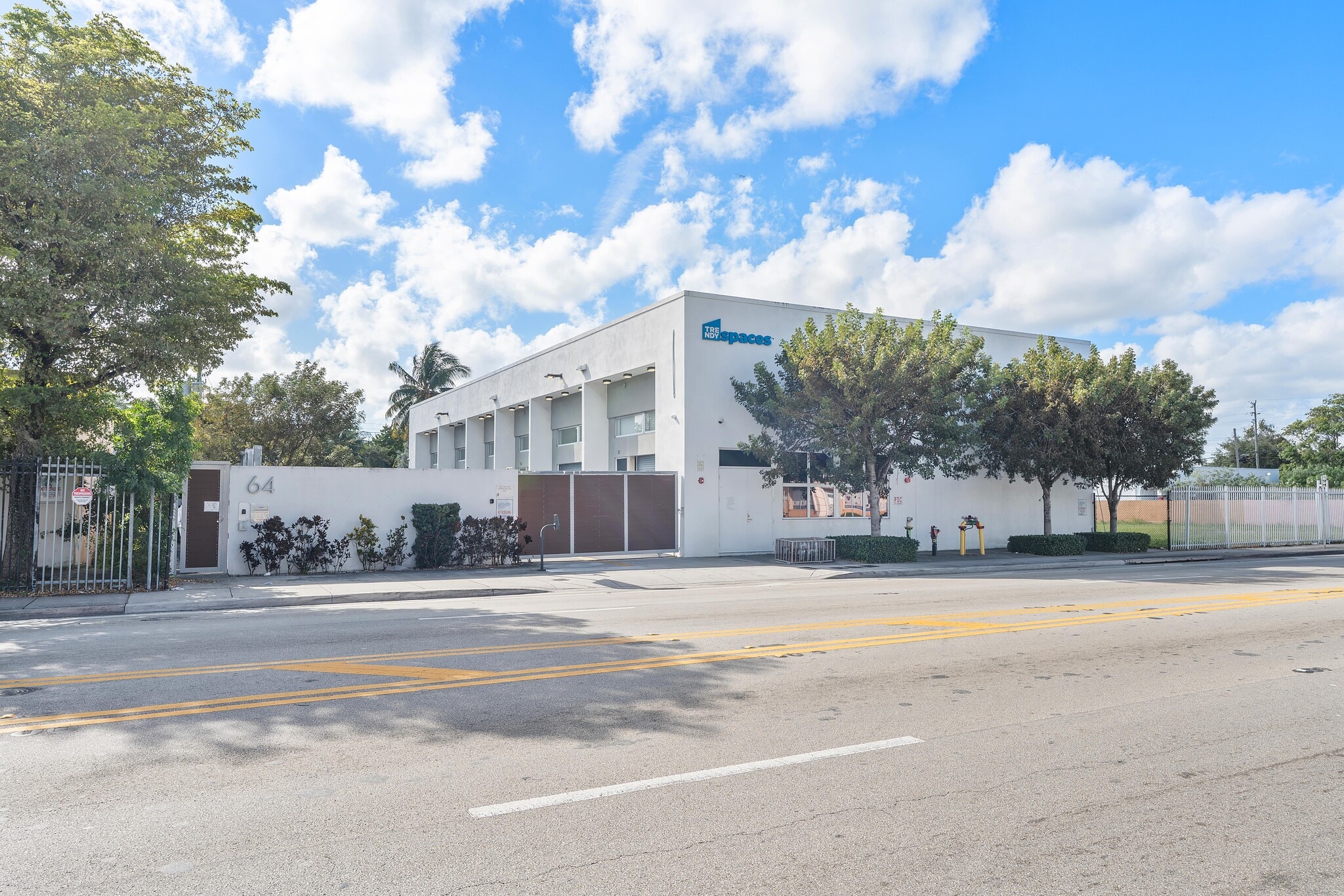 64 NW 54th St, Miami, FL à vendre Photo principale– Image 1 sur 20