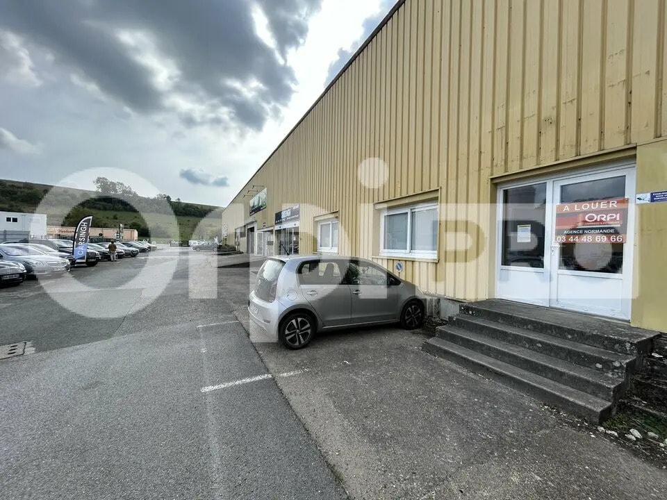 Local d’activités dans Beauvais à louer Photo principale– Image 1 sur 6