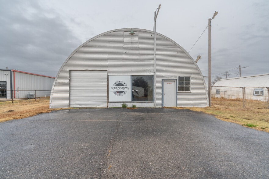 1923 E Highway 66, El Reno, OK à vendre - Photo principale – Image 1 sur 50