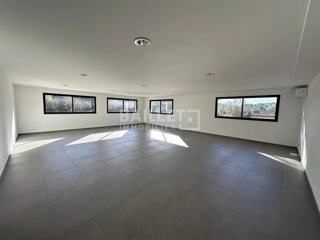 dans Mouans-Sartoux à vendre Photo principale– Image 1 sur 1