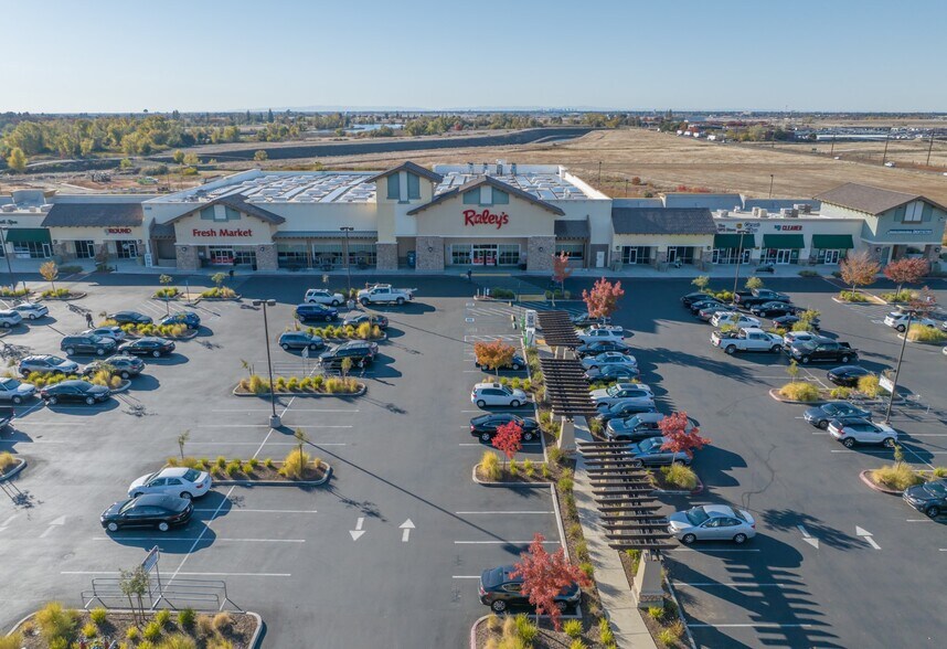 Sunrise Blvd, Rancho Cordova, CA à louer - Photo de l’immeuble – Image 1 sur 9