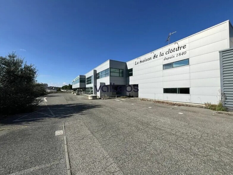 Local commercial dans Portet-sur-Garonne à louer - Photo de l’immeuble – Image 2 sur 6