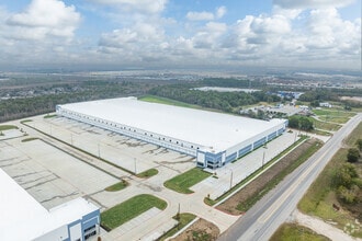 5814 N Highway 146, Baytown, TX - Vue aérienne  vue de carte