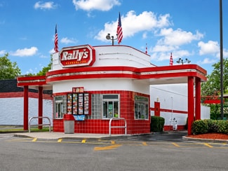 Plus de détails pour 609 E State St, Fremont, OH - Local commercial à vendre