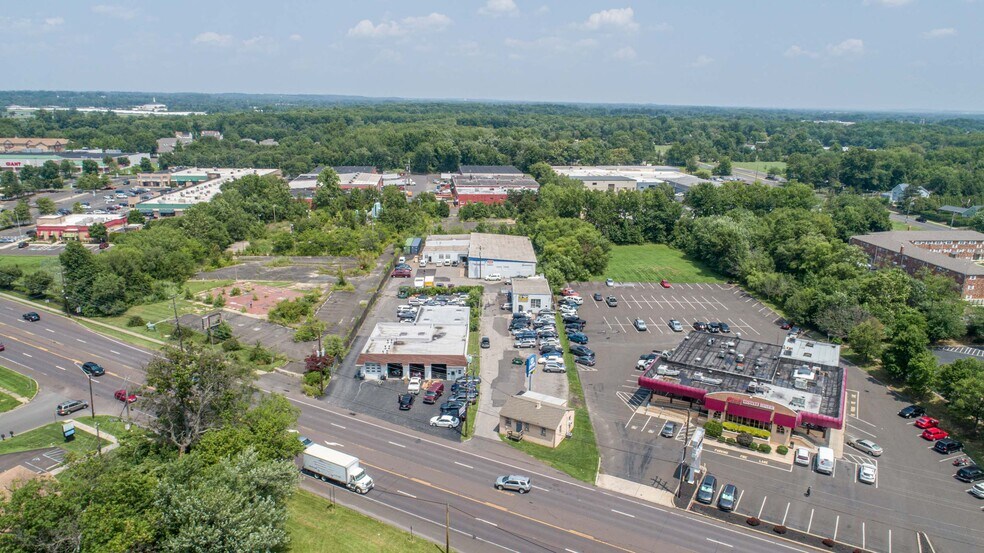 2531 Street Rd, Bensalem, PA à vendre - Photo principale – Image 1 sur 36