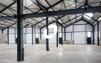 Plus de détails pour 2 Route D'Heyrieux, Toussieu - Local d’activités à vendre