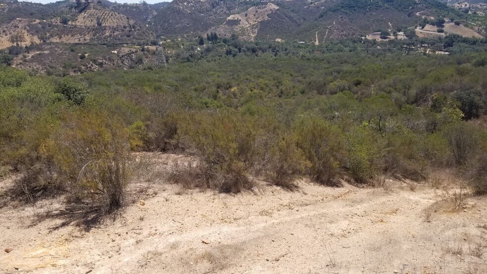 0 Deluz Rd, Fallbrook, CA à vendre - Photo de l’immeuble – Image 2 sur 12