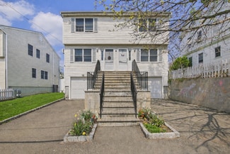 Plus de détails pour 21 Division St, Greenwich, CT - Logement à vendre