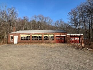 Plus de détails pour 10 Spielman Hwy, Burlington, CT - Industriel/Logistique à vendre