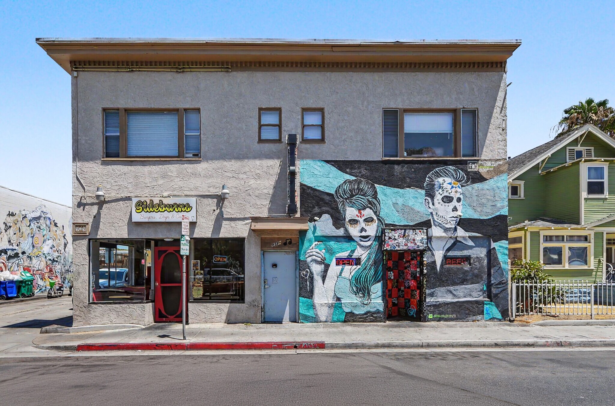 939-941 E 4th St, Long Beach, CA à vendre Photo de l’immeuble– Image 1 sur 7