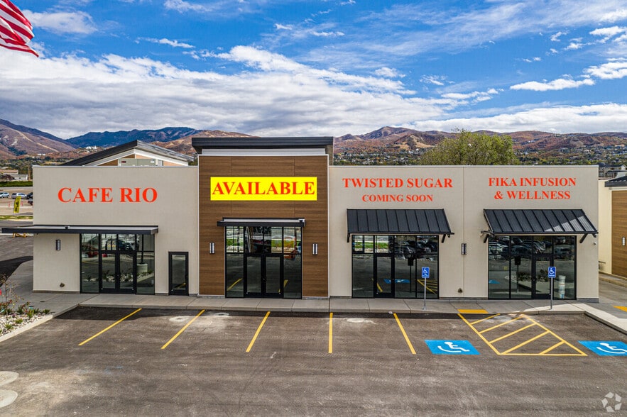 2440 S Main St, Woods Cross, UT à louer - Photo de l’immeuble – Image 1 sur 9