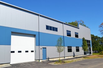 177 N Main St, Middleton, MA à louer Photo intérieure– Image 2 sur 8