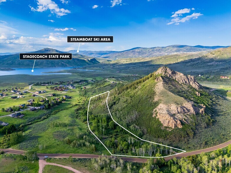 22090 Co 212 rd, Oak Creek, CO à vendre - Photo de l’immeuble – Image 1 sur 53