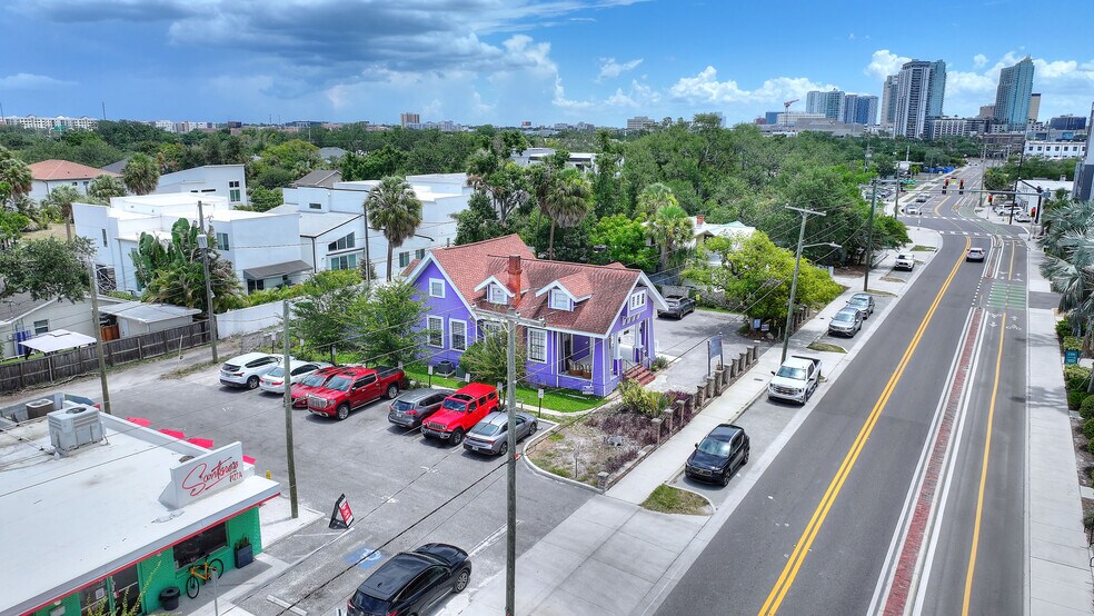 1325 W Cass St, Tampa, FL à louer - Photo de l’immeuble – Image 2 sur 6