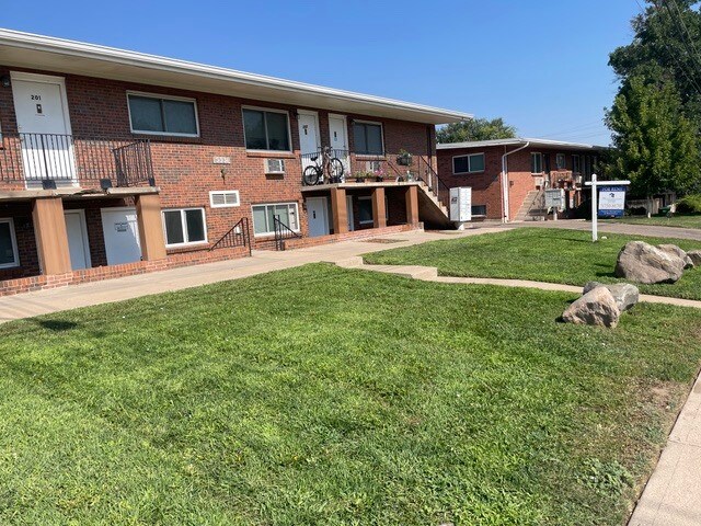 5331 S Delaware St, Littleton, CO à vendre - Photo de l’immeuble – Image 2 sur 13