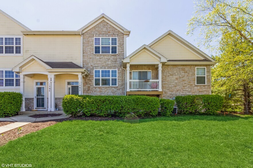 1397 Carolyn Ct, Yorkville, IL à vendre - Photo principale – Image 1 sur 1