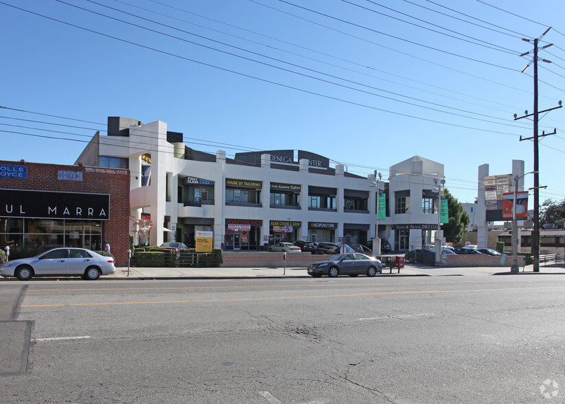 848 N La Cienega Blvd, Los Angeles, CA à louer - Photo principale – Image 3 sur 5