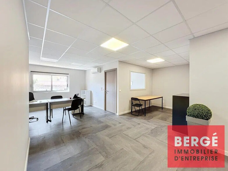 Bureau dans Antibes à vendre - Photo intérieure – Image 1 sur 4