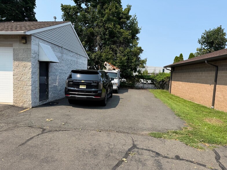 83 Lackawanna Ave, Woodland Park, NJ à vendre - Photo de l’immeuble – Image 3 sur 4