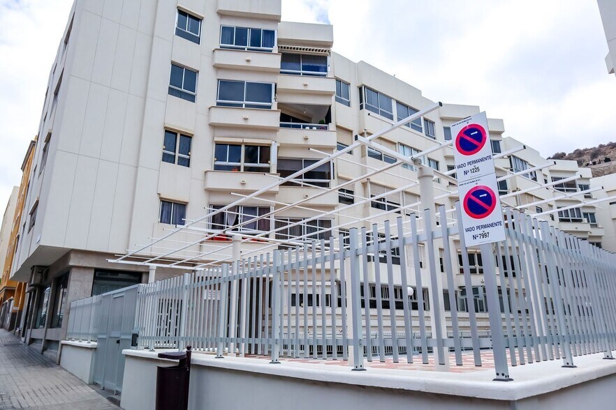 Calle Salvador Manrique de Lara, S/N, Las Palmas de Gran Canaria, Las Palmas à vendre - Photo de l’immeuble – Image 2 sur 43