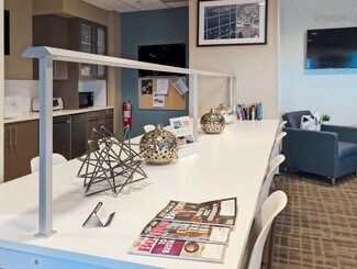 Plus de détails pour 300 Baker Ave, Concord, MA - Coworking à louer