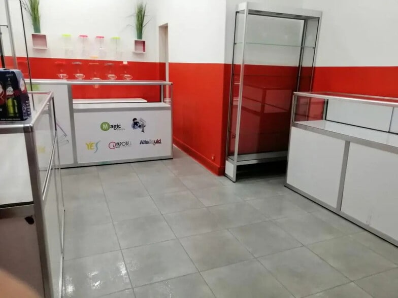 dans Bordeaux à vendre - Photo de l’immeuble – Image 1 sur 1