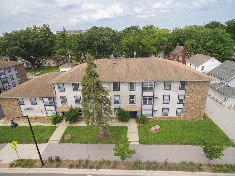 515-527 N Grant St, West Lafayette, IN à vendre - Photo de l’immeuble – Image 2 sur 11