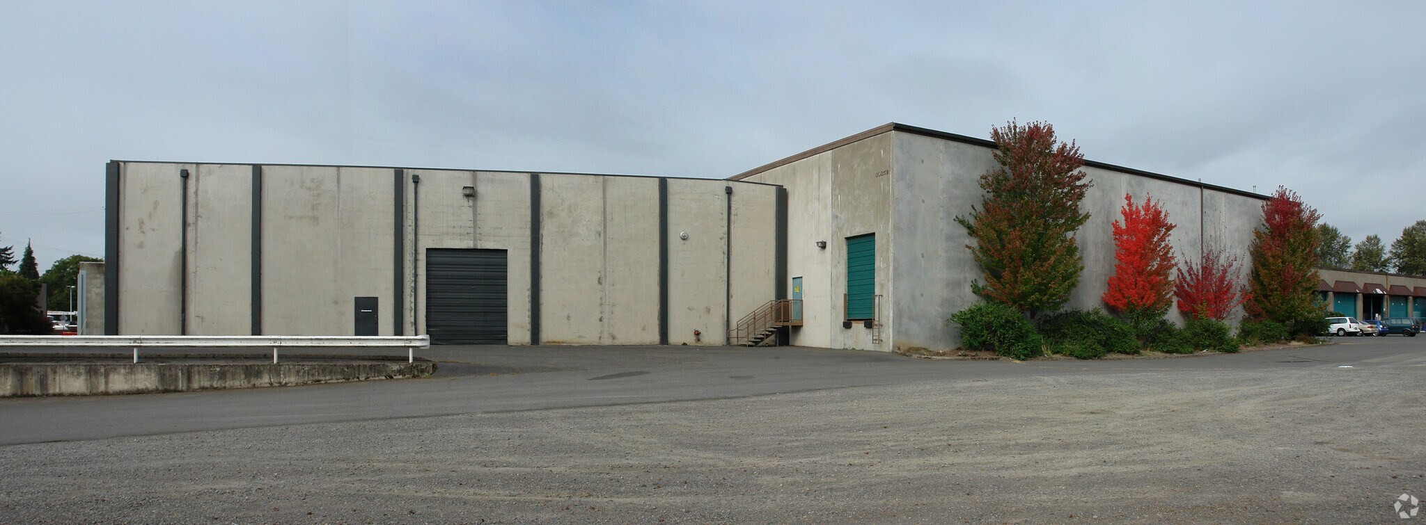 3025A Industrial Way NE, Salem, OR à louer Photo principale– Image 1 sur 5