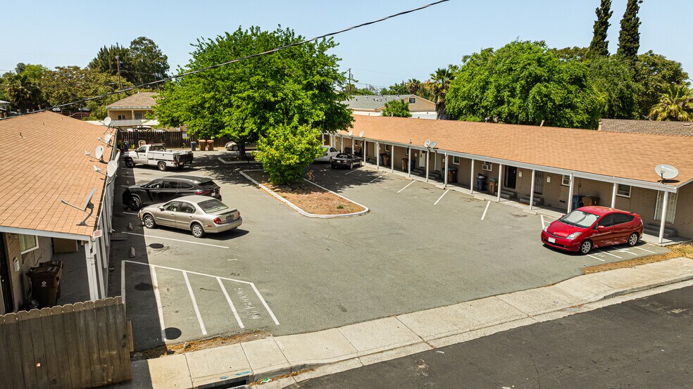 71-83 Solano Ave, Bay Point, CA à vendre - Photo de l’immeuble – Image 2 sur 36
