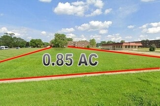 Plus de détails pour 2022 N Seminary Ave, Woodstock, IL - Terrain à vendre