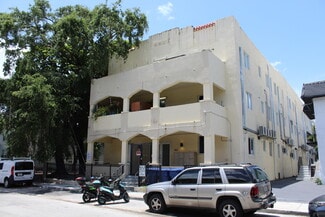 Plus de détails pour 953 SW 4th St, Miami, FL - Logement à vendre